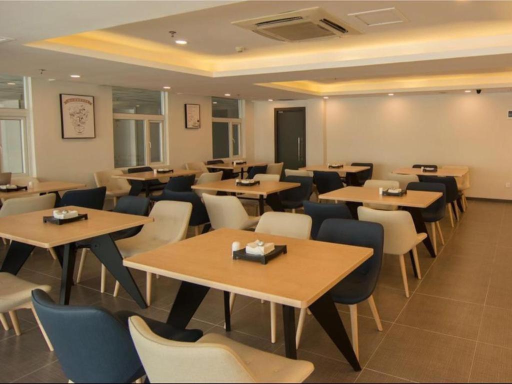 汉庭深圳南山地铁站酒店 外观 照片